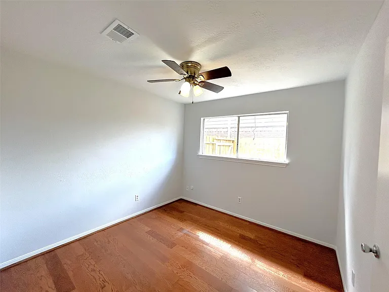 946 Sierra Shadows Dr — Photo 29