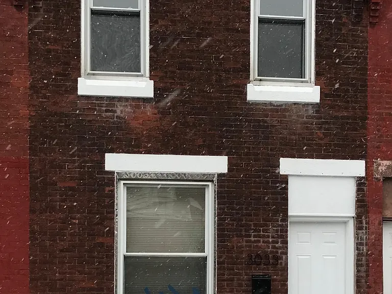 B St — Photo 1