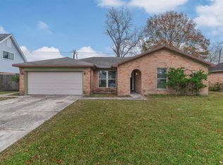 11019 Sagevalley Dr, Houston, TX 77089
