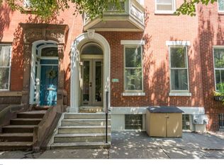 2033 Green St #A, Philadelphia, PA 19130