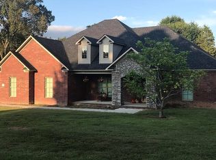 7 Sun Ln, Conway, AR 72032