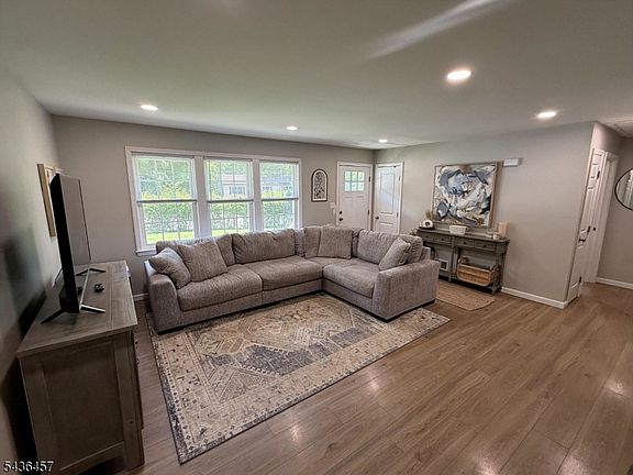 2nd image of 68 Dupont Ave