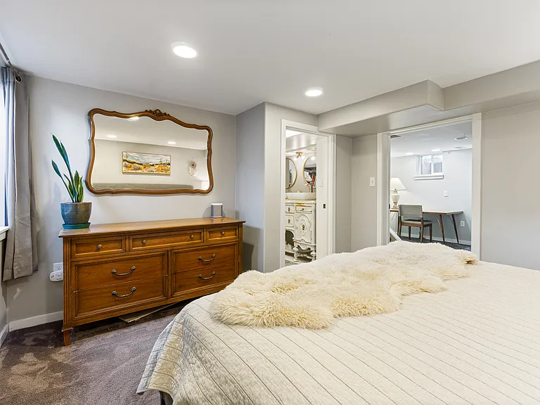 3947 Haddon Rd — Photo 33