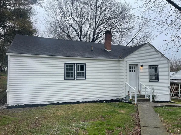 120 Bowman Ave, Woodstock, VA 22664