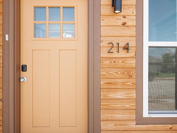 3rd image of 214 Fig Ave