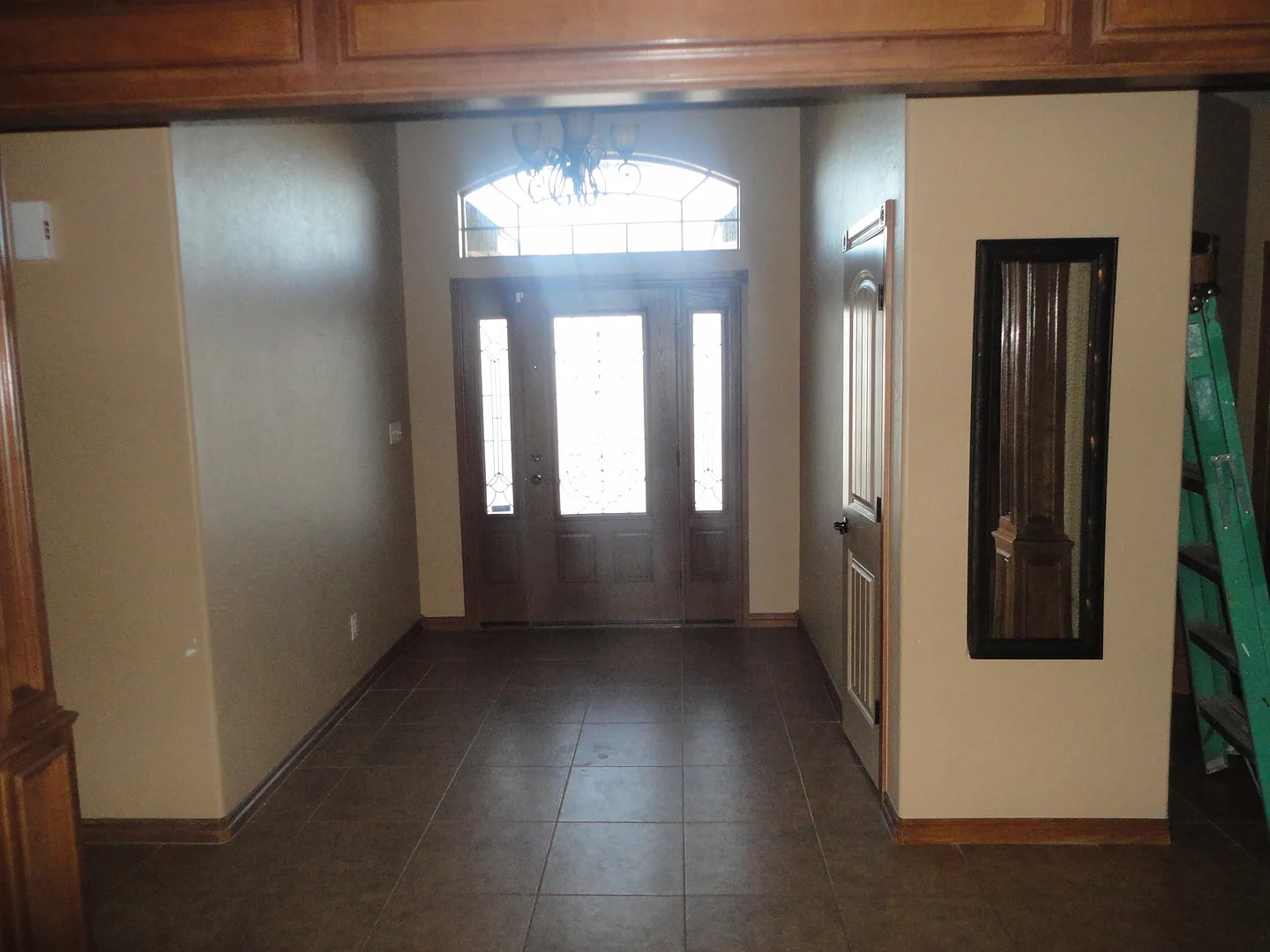 Gorgeous 4 bedroom home in Elgin Area — Photo 4
