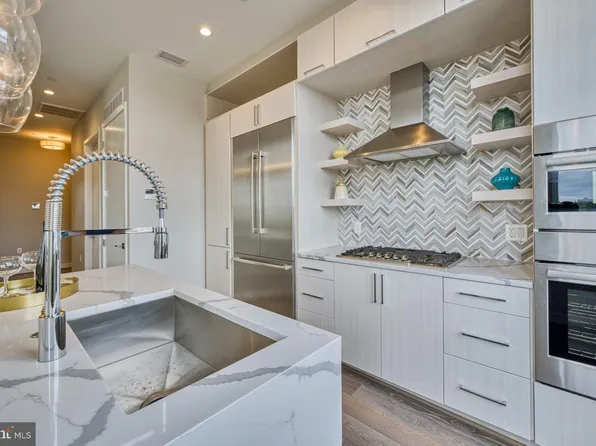 646 H St NE #Penthouse 3, Washington, DC 20002