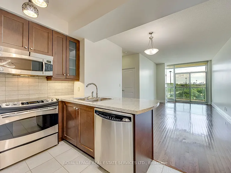 1900 Lake Shore Blvd W #701 — Photo 14