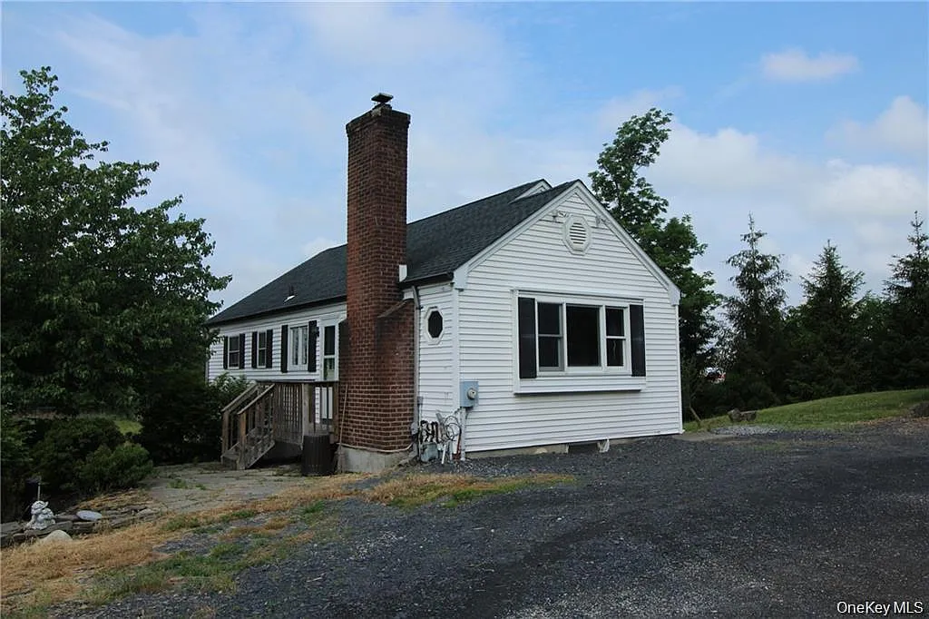 2 bed, 2.0 bath, 1772 sqft, $2,800 — Photo 1
