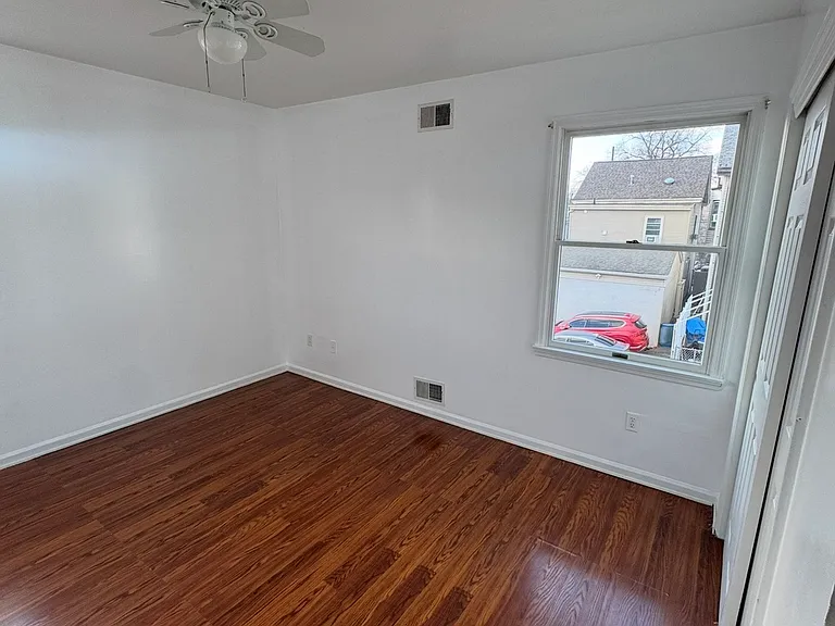 43 Webster Ave #2 — Photo 10