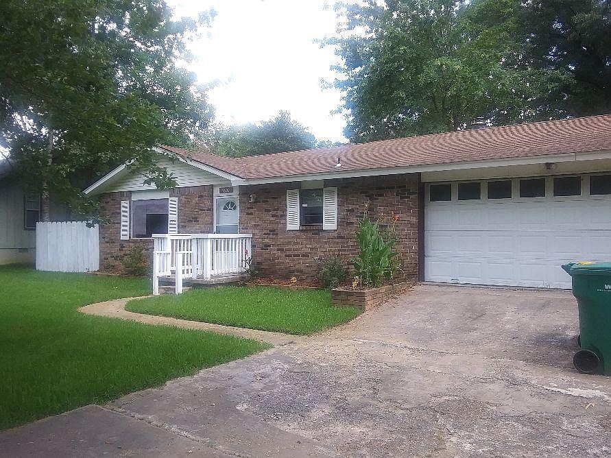 2nd image of 5920 Karen Dr