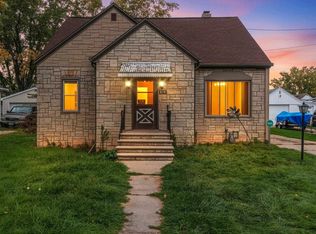 814 Mullet Pl, Green Bay, WI 54304