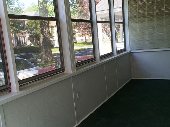 Enclosed Front Porch