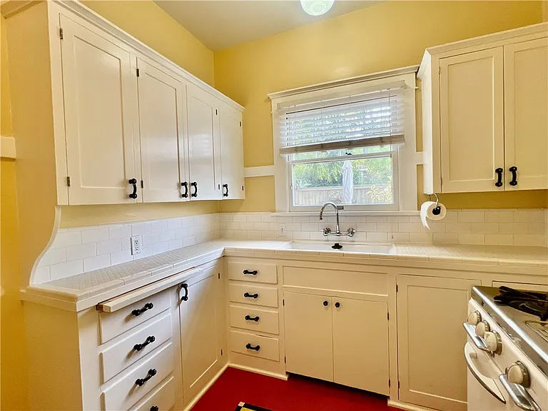 115 W Stueckle Ave #3 — Photo 9