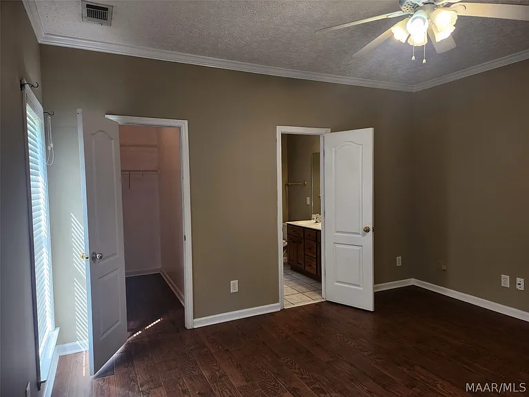 1922 Denny Dr — Photo 19