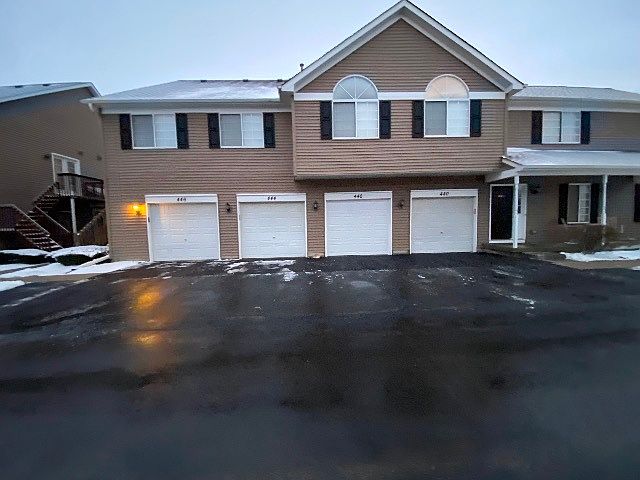 2nd image of 464 Village Creek Dr