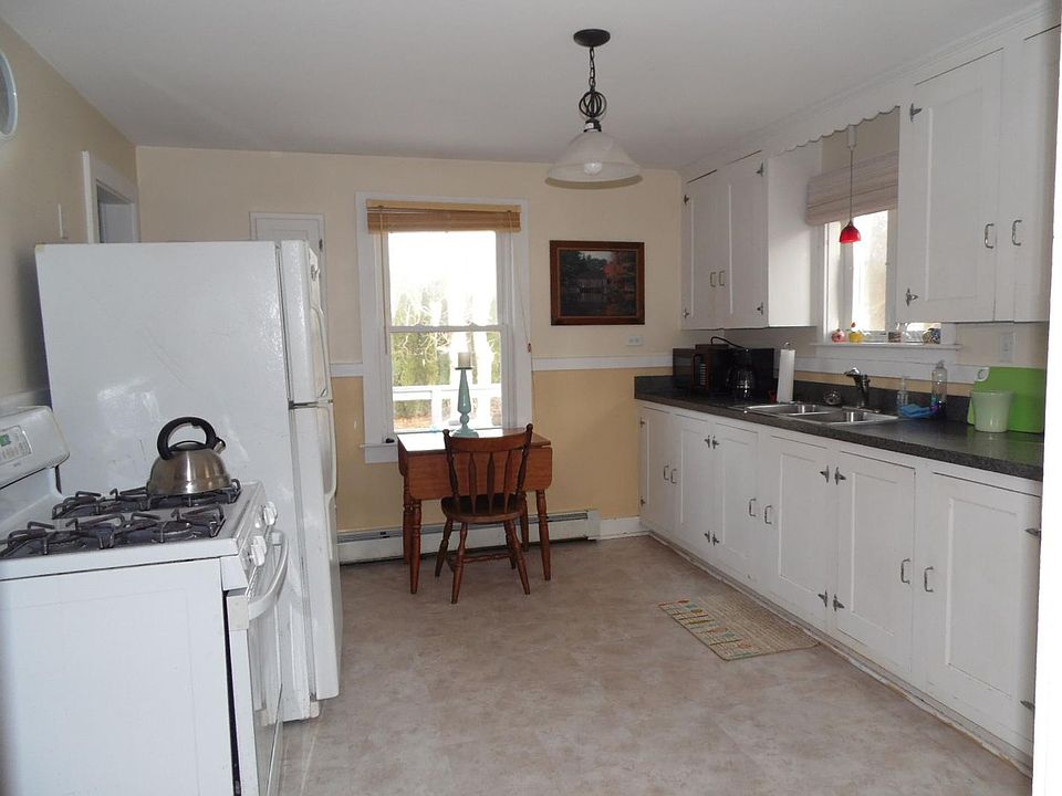 63 Benson Ave, Westerly, RI 02891 Zillow