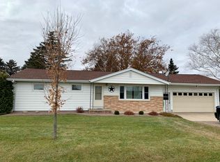 36515 110th St, Waseca, MN 56093