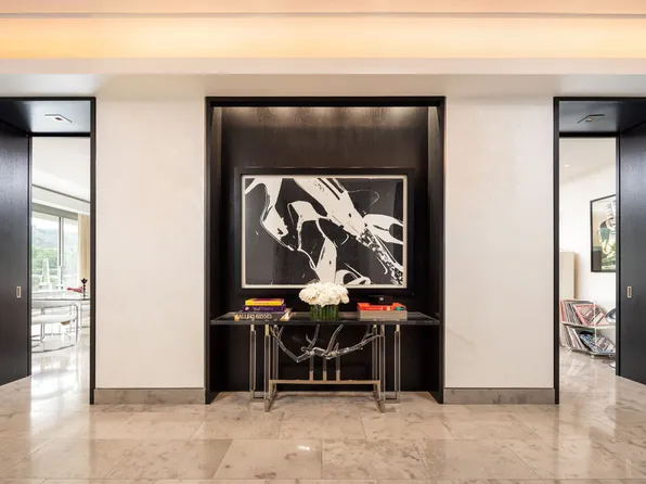 9255 Doheny Rd APT 1001, West Hollywood, CA 90069