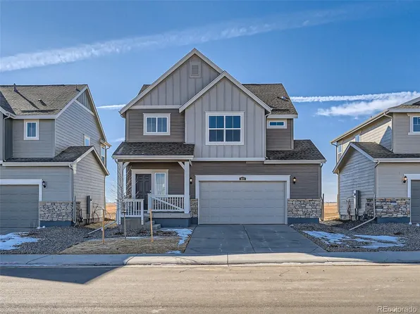 673 Heartland Drive, Bennett, CO 80102