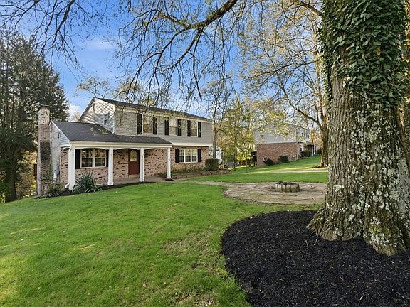 4th image of 4119 Lee Manor Dr