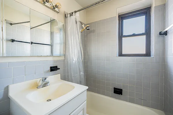 Sold by Compass | media 13