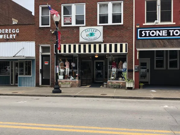 7 E Main St, Buckhannon, WV 26201