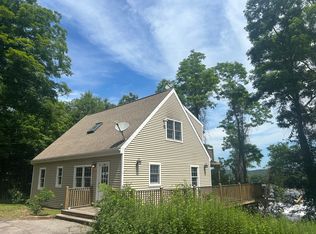 24 River Rd, Haddam, CT 06438