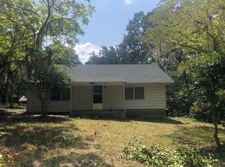 104 2nd St, Santee, SC 29142