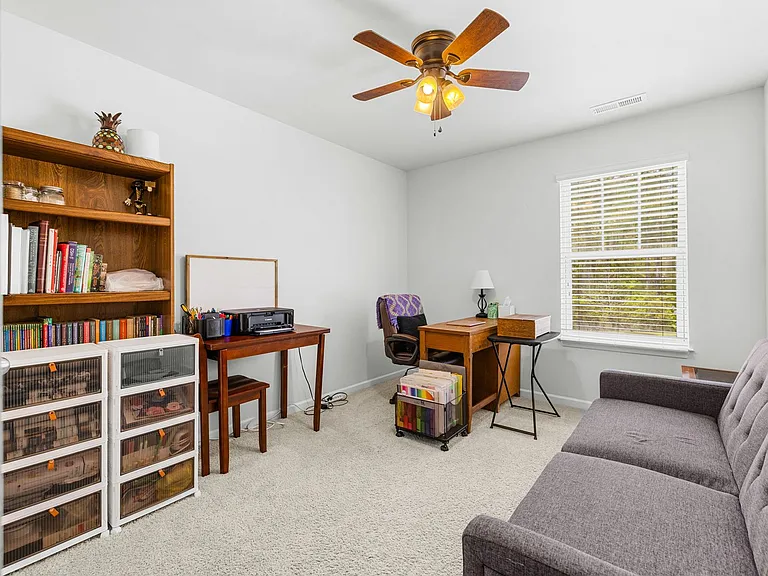 206 J Belton Ct — Photo 39