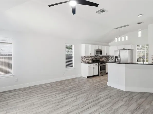 17214 Lilac Vale Ct, Houston, TX 77084