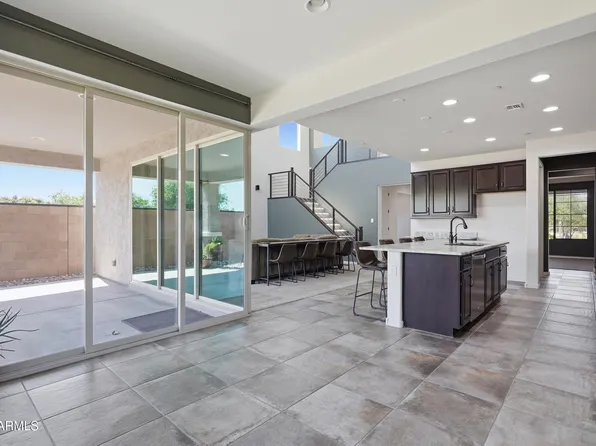 9710 E TUMBLEWEED Avenue, Mesa, AZ 85212