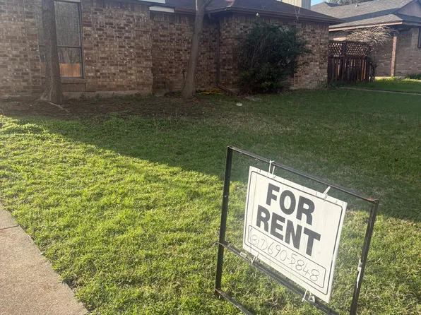 5502 Creekridge Dr, Arlington, TX 76018