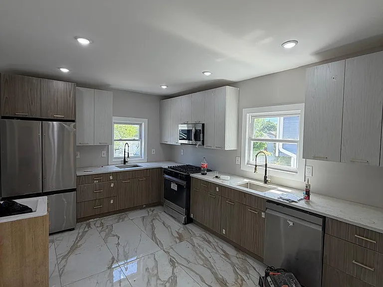 1439 Compton Ter #G1 — Photo 14
