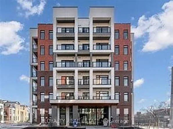 160 Canon Jackson Dr #A104, Toronto, ON M6M 0B6