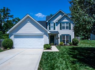 2847 Longspur Dr, Charlotte, NC 28105