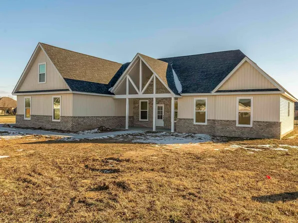 1113 Early Bird Ln, Marion, IL 62959