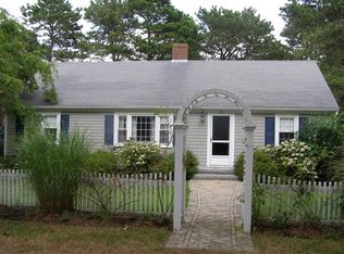 10 Mother Goose Ln, West Harwich, MA 02671