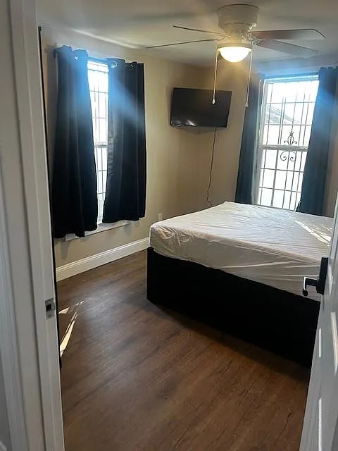 4 bed, 2.0 bath, 2200 sqft, $953 — Photo 3