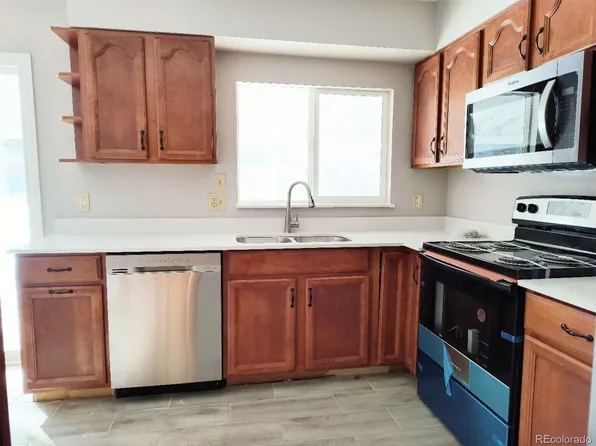 1983 S Ivory Court, Aurora, CO 80013