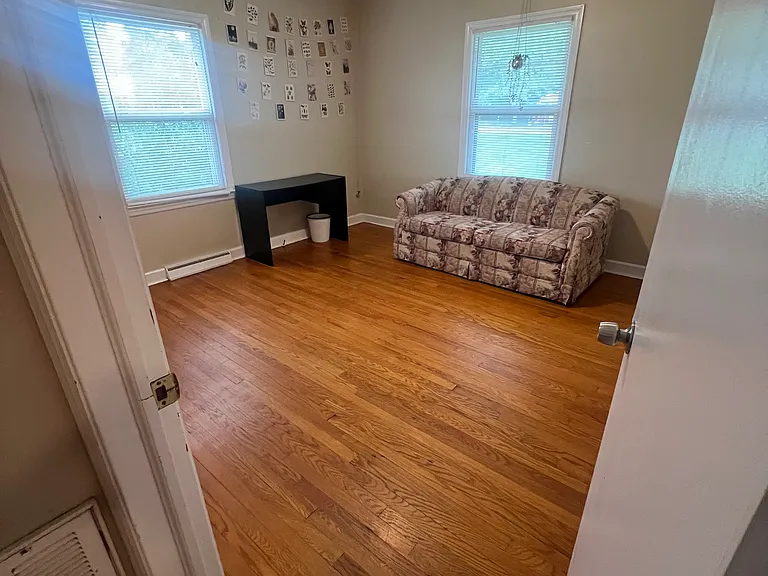 123 Bolding St — Photo 2