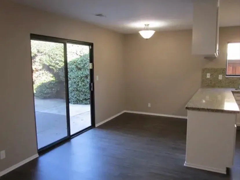 930 Bonnie View Dr