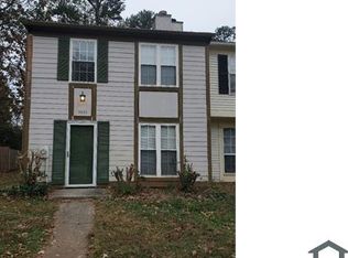 5665 Wells Cir, Stone Mountain, GA 30087