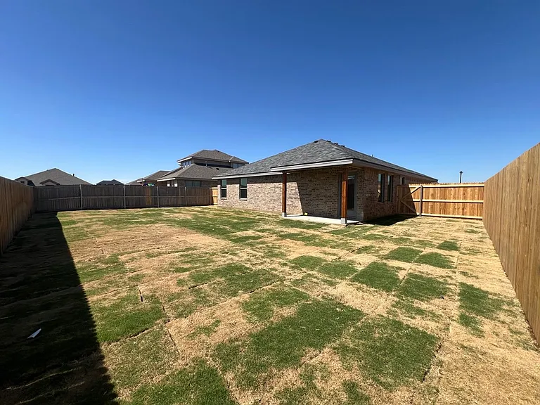 2613 S County Road 1104 — Photo 36