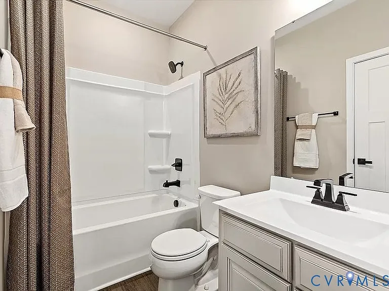 604 Rosedown Ln — Photo 17