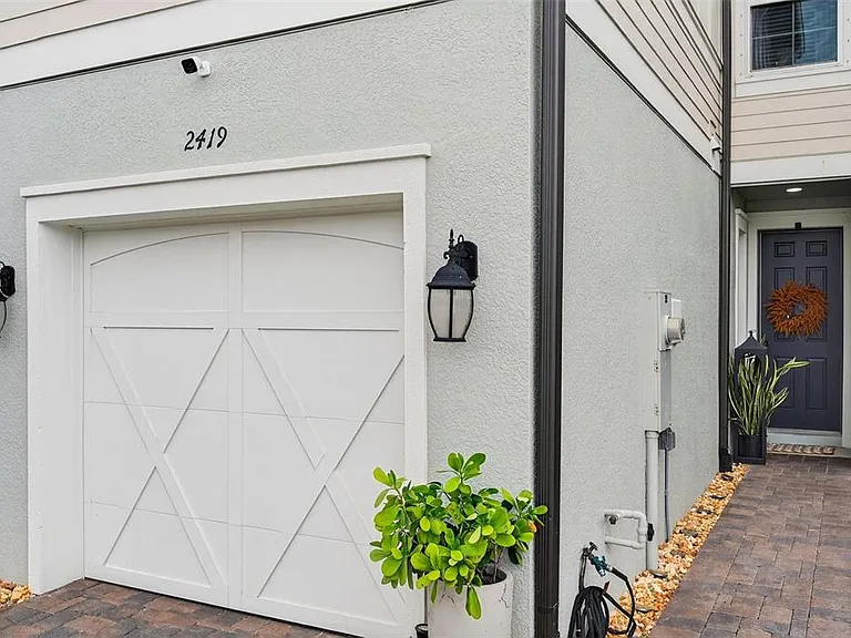2419 Foggy Creek Cir — Photo 3