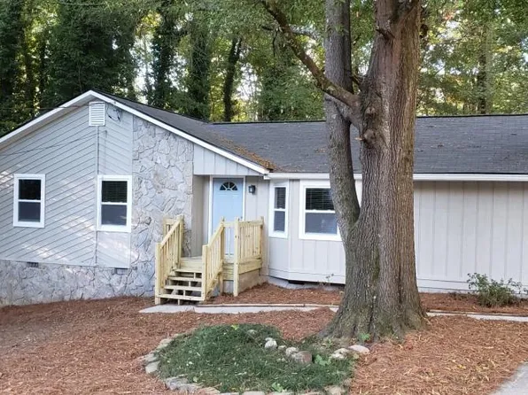 2493 Cherie Glen Rd, Snellville, GA 30039