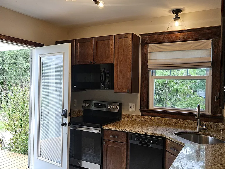 188 Plainville Ave — Photo 9