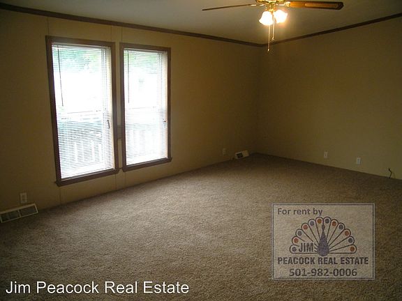 3rd image of 12 Black Oak Cir