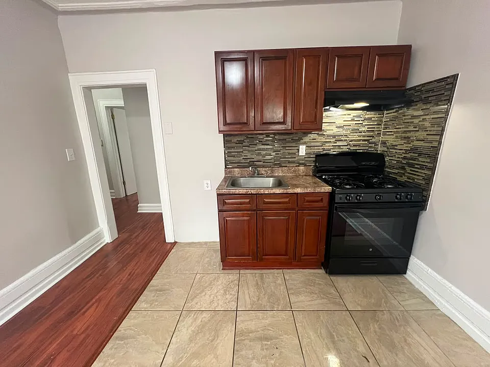 75 N 7th St #107